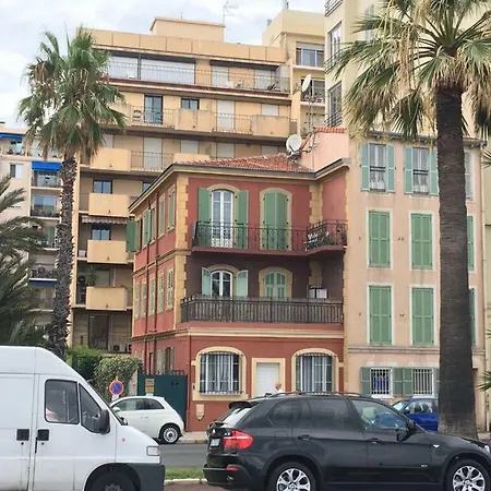 Promenade *
